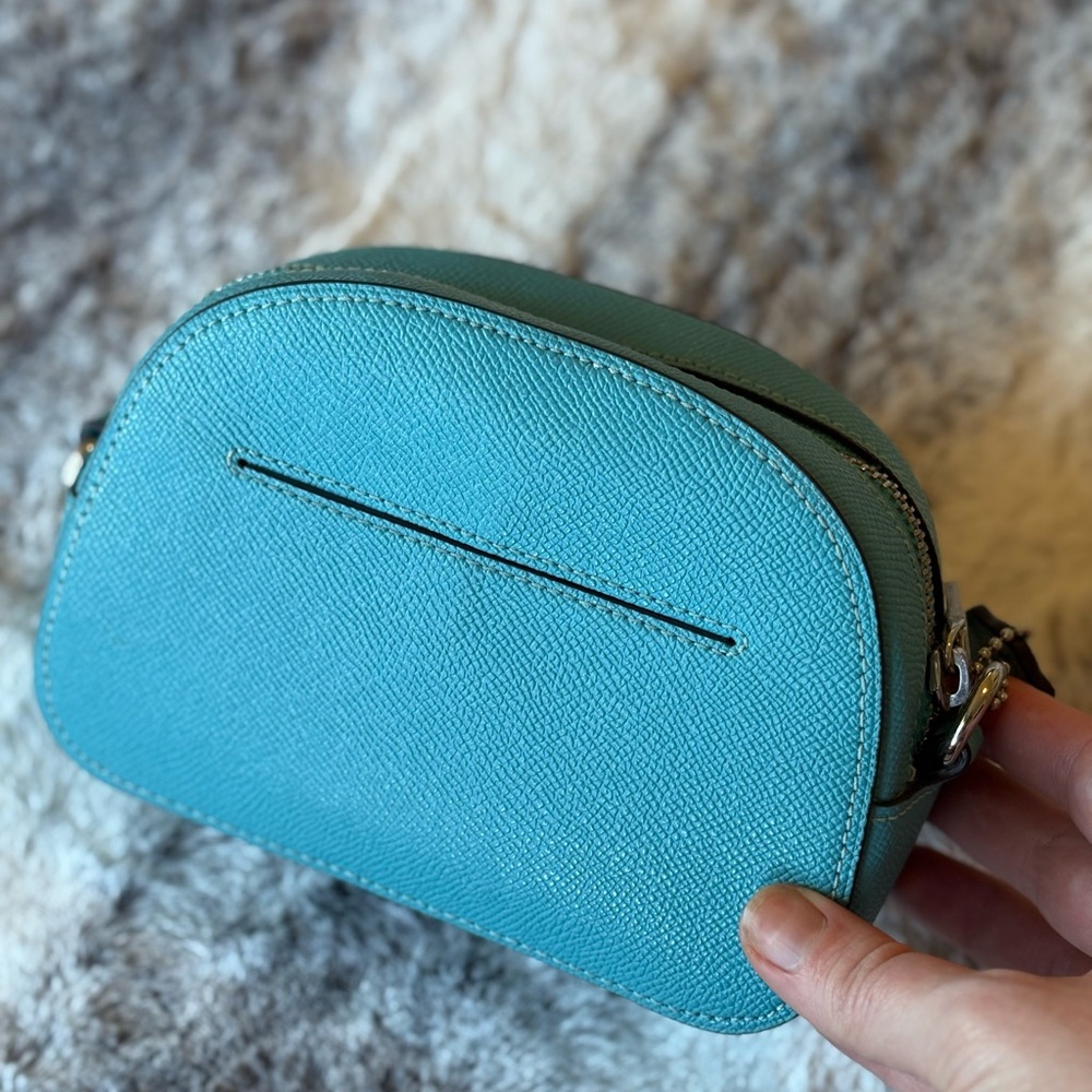 Coach Blue Crossbody Bag with Dome Shape and Zipper Closure - Picture 3 of 5